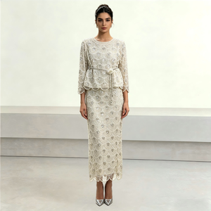 Ensemble deux pièces de luxe en dentelle festonnée perlée à la main, robe midi formelle à manches 3/4, tenue modeste musulmane de Dubaï, ensembles élégants de couleur unie - Product Image 1