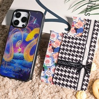 Coque de téléphone à panneau arrière magnétique remplaçable pour Iphone17/17pro/17promax/17air avec le serpent léopard coloré de dorure
