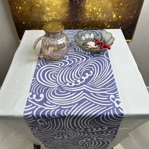 Waterproof and Recyclable <strong>Table</strong> <strong>Cover</strong> Perfect for Parties and Restaurants - Product Image 1