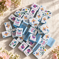 Jeu de tuiles de mahjong américain personnalisé, 3 couches, dos transparent bleu glace, design coloré d'oiseaux, de dragons et de bambous, tuiles de jeu de mahjong