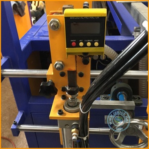 เครื่องดัดโค้งแบบดิจิตอลบล็อก V แสดงบนโต๊ะ DSA-ZD-1800อะคริลิค - Product Image 5