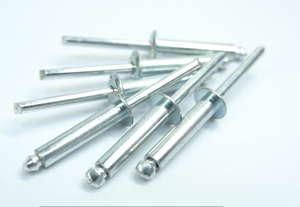 Remache ciego <span class=keywords><strong>MS</strong></span> galvanizado de 10mm de diámetro 4,8 de tamaño completo Remache pop de acero para una mayor durabilidad - Product Image 3