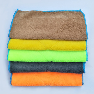 Paño de Limpieza de Microfibra Coral Grueso para Cuidado del Automóvil, 25x25 cm, Rectangular, Color Sólido, Multifuncional - Product Image 2