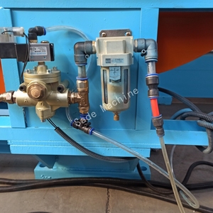 Punzonatura di fogli di alluminio e successivo processo di allungamento macchina in metallo espanso in alluminio - Product Image 6