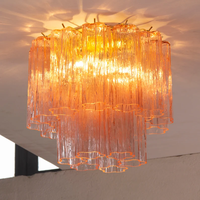 Lustre chromé traditionnel de style Murano du milieu du siècle Verres givrés blancs de couleur rose Plafonnier affleurant