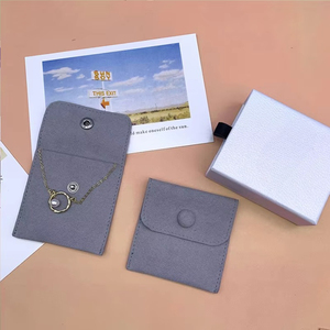 Empaque Personalizado para Collares y Joyas con Bolsa y Estuche, Estuche para Anillos, Estilo de Bolsa con Solapa, 8cm x 8cm - Product Image 2