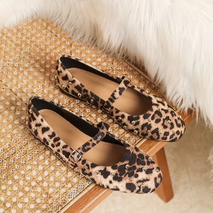 <strong>2026</strong> Spring New <strong>Fashion</strong> Studded Leopard Print Buckle Flat <strong>Sandals</strong> - Comfortable and Versatile Women's <strong>Sandals</strong> - Product Image 4