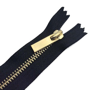 شعار مخصص عالي الجودة بالجملة 3 #   5 #   سحاب بلاستيكي مفتوح الطرف صديق للبيئة من النايلون مع سحب ذهبي للسترات والملابس والأحذية - Product Image 5