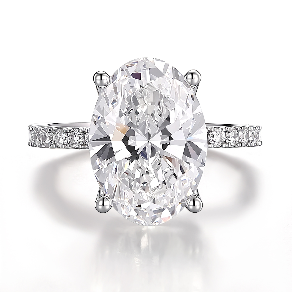 Anillo de oro macizo de 10 quilates con diamante de laboratorio