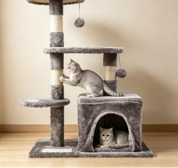 Arbre à chat avec niche et poteaux en sisal pour chats, vente en gros, OEM, logo personnalisé, marque privée, fournisseur pour animaux de compagnie, commande en gros, MOQ