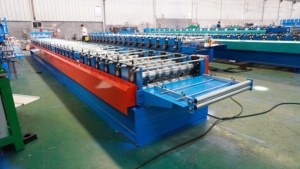Machine de profilage à froid pour panneaux de base de dalles de plancher en treillis, machine de fabrication de plaques inférieures de pont en treillis galvanisé, directement de l'usine - Product Image 4