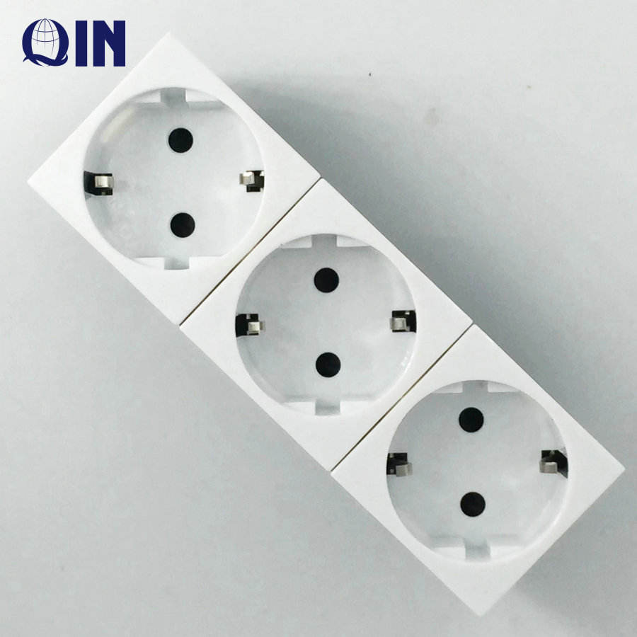 77253 Leg Multi-Support Multiple Socket Mosaic 3 X 2P+E