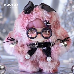 Vente en gros de pendentifs de poupées en peluche Lokiki Sweety Squared authentiques, boîtes mystères, ornements de bureau, cadeaux - Product Image 3