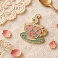 Fabricants chinois d'épingles : Épingles en émail personnalisées, vierges, en gros, sans minimum de commande, motifs dessin animé, badges en métal, épingles en émail dur et souple pour anime