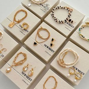 กล่องของขวัญเครื่องประดับสุดหรูพร้อมฟองน้ำ หลายขนาดและหลายสี สำหรับบรรจุภัณฑ์แบรนด์ - Product Image 1