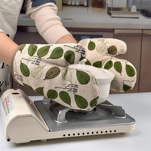 Guantes <span class=keywords><strong>de</strong></span> Horno Resistentes al Calor, Gruesos y <span class=keywords><strong>de</strong></span> Primera Calidad, para Uso Diario en la <span class=keywords><strong>Cocina</strong></span>, Microondas, Repostería y Protección Segura <span class=keywords><strong>de</strong></span> las Manos - Product Image 5