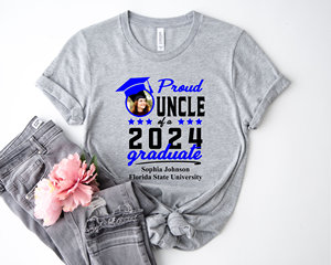 T-shirt personnalisé en coton pour diplômé avec photo, livraison rapide, sans MOQ, pour la promotion 2025, idéal pour la famille et les cérémonies de remise des diplômes - Product Image 4