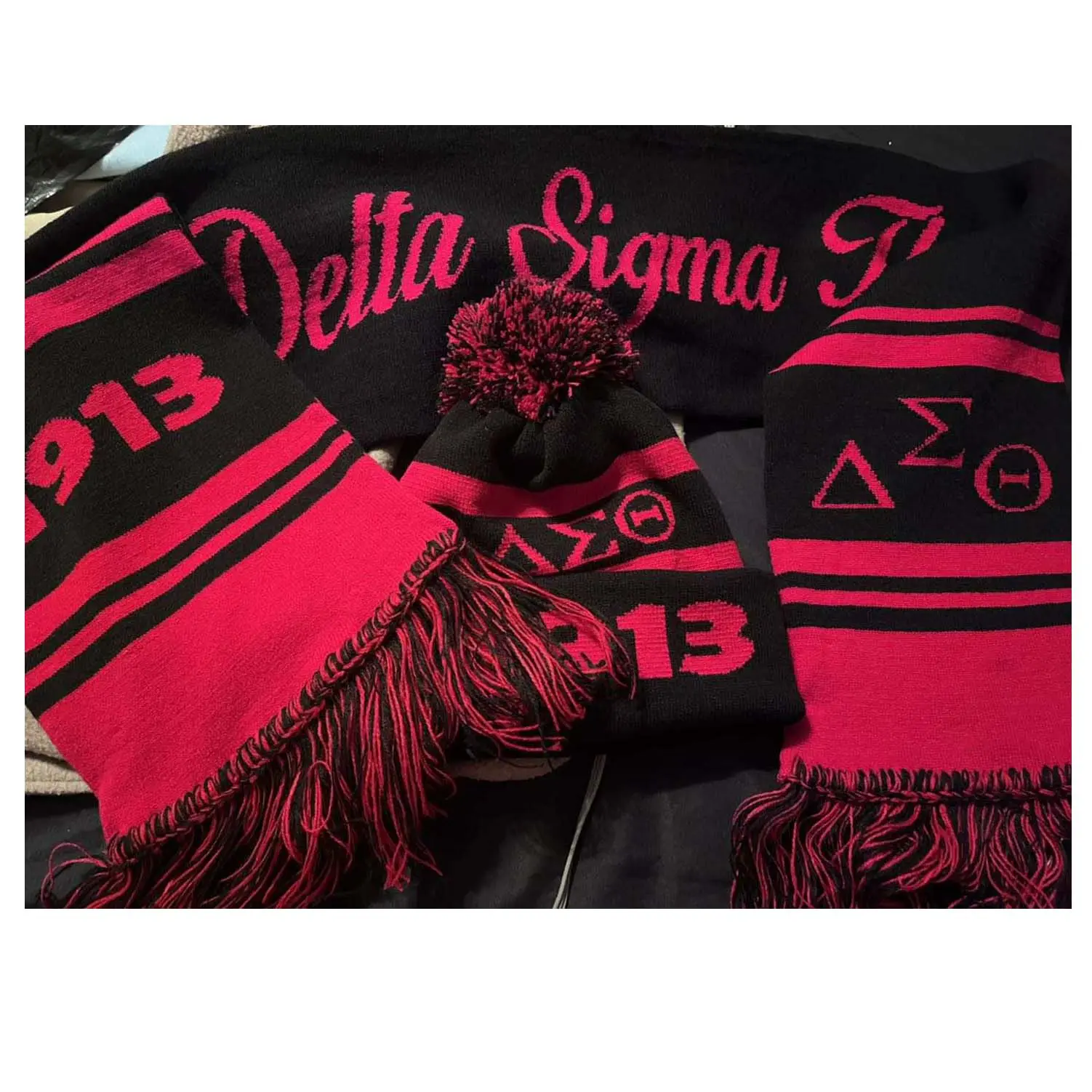 Customized Divine 9 Winter Scarf Red Black Sigma Theta Sorority Gift Pom 1913 Knit DST Beanie Hat & Scarf Set
