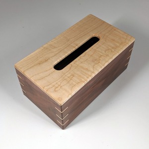 Wooden Tissue Box Holder Featuring Exquisite Woodwork And Engravings