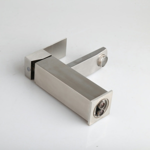 Italomix <span class=keywords><strong>2025</strong></span> <span class=keywords><strong>New</strong></span> Arrival xử lý duy nhất chải vuông thiết kế phòng tắm lưu vực vòi nước xu hướng xu hướng sản phẩm cho rửa gốm - Product Image 3