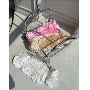 Coshe Alice 2025, colección romántica moderna de verano, sin cuello Top con hombros descubiertos, adorno Floral 3D tejido, ajuste ajustado de Vietnam - Product Image 5