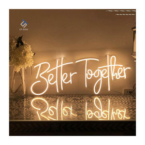 Неоновая вывеска из акрила с LED-лентами для свадеб и корпоративных мероприятий — Декор для стен «СВАЖИ МЕ СОМЕРЖИТЬСЯ» и «ЛЮБЛЮ ТЕБЯ» - Product Image 1