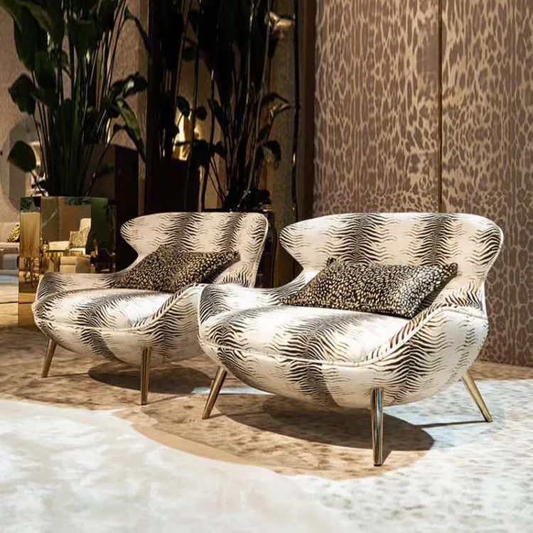 Silla de sofá individual de lujo ligera italiana, silla de ocio de metal con estampado de leopardo para sala de estar de Villa de lujo