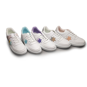 Zapatillas de deporte informales para mujer, zapatos deportivos de diseñador, de cuero, personalizadas, con estrellas, para correr - Product Image 1