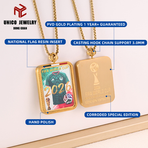 قلادة رجالية من الفولاذ المقاوم للصدأ بتصميم كرة القدم المكسيكية لكأس العالم 2026 - Product Image 5