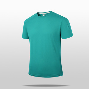 T-shirt da <span class=keywords><strong>uomo</strong></span> 200G Cool Touch a manica corta, sottile, ampia, casual, <span class=keywords><strong>taglie</strong></span> forti, traspirante, ad asciugatura rapida, antibatterica 7A, senza cuciture, all'ingrosso - Product Image 1