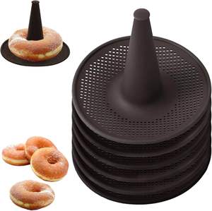 수제 도넛 페이스트리를위한 재사용 가능한 실리콘 도넛 베이킹 금형 내열성 비 스틱 청소하기 쉬운 주방 가제트 - Product Image 1