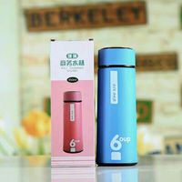 Bouteilles d'eau en verre personnalisées avec emballage en boîte intérieure pour cadeaux promotionnels d'entreprise et utilisation domestique écologique