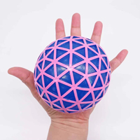Squeezing Stress Tpr Bouncing Toy Ball Jouet Illuminé pour Enfants Maille LED Clignotant Balle Élastique