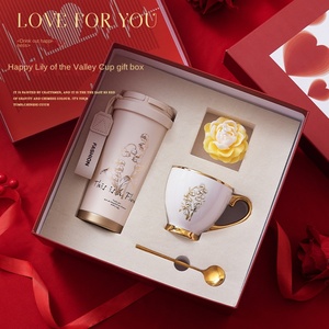 קופסת מתנה של שושנת היער - פשטות מודרנית סִגְנוֹן סט מתנה ליום האהבה ויום הולדת עבורה, קופסת נייר פרימיום לחברה - Product Image 4