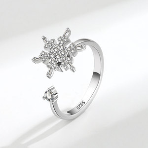 Anillos ajustables giratorios de copro con baño de oro blanco y circonitas pavé, diseño de copo de nieve, joyería antiansiedad y para el nerviosismo para mujer. - Product Image 6