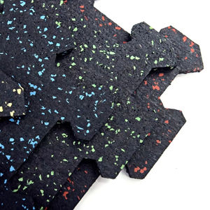 Dalles de sol de gym emboîtables en caoutchouc, résistantes à l'eau et au feu, antidérapantes, 485 mm x 485 mm - Product Image 1