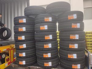 เซ็นทาร่า โรงงานขายส่ง ยางรถยนต์ทุกฤดู 235/70R16 ราคาถูก ลดราคา ยาง PCR สำหรับฤดูร้อน - Product Image 5