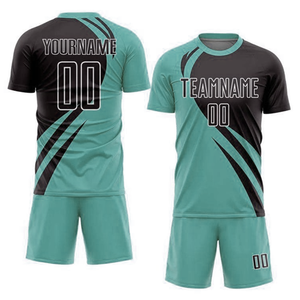Fabricant d'uniformes de football sur mesure, fournisseur d'uniformes de football, fabricant de maillots de football, fabricant de tenues de football - Product Image 6