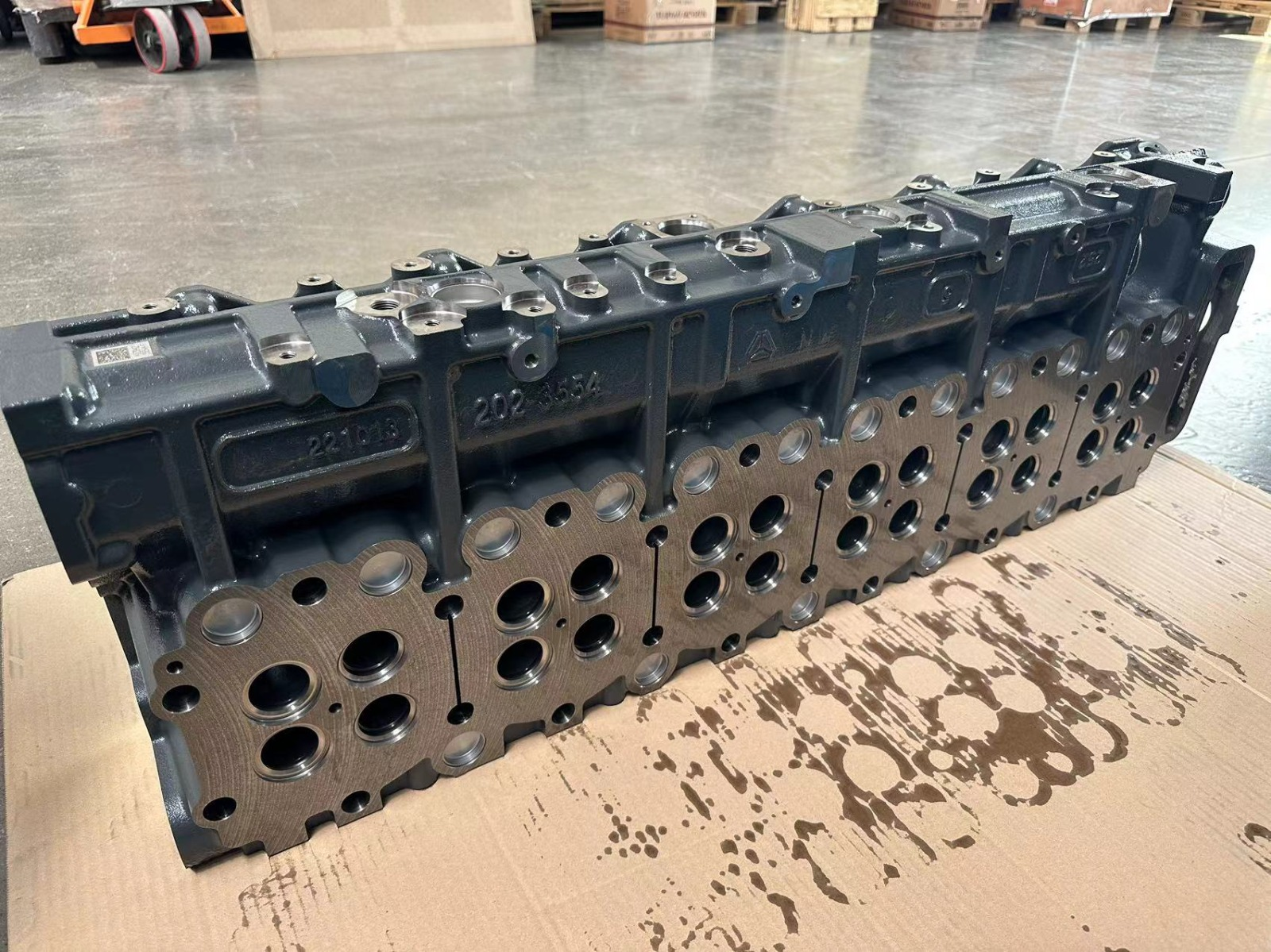 MAN 11 Truck Cylinder Head 51031006474 - High Quality Auto Parts