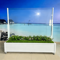 Rampe en verre mobile télescopique réglable avec jardinière intégrée, conception à roulettes universelles, garde-corps résistant aux intempéries