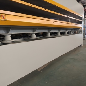 定制单板表面木胶合板家具地板木工机械液压热压机 - Product Image 5