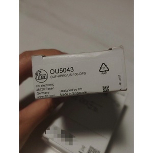 Un capteur de proximité IFM New OU5043 en boîte - Product Image 2