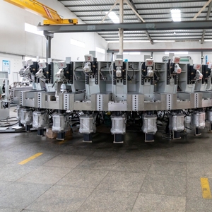 Giá rẻ Made in Trung Quốc duy nhất giày làm cho giá Máy 30 trạm tự động an toàn thể thao <span class=keywords><strong>ROTARY</strong></span> PU máy phun - Product Image 1