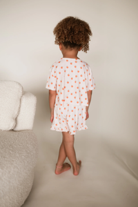 طقم بيجامات صيفية من ألياف الخيزران والفيسكوز بطباعة مخصصة ، طقم قصير مكشكش ناعم للفتيات - Product Image 5