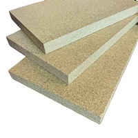 Plaques de vermiculite résistantes aux hautes températures, dalles de vermiculite transformées de formes spéciales, plaques de vermiculite pour portes coupe-feu
