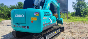 Excavatrice Kobelco SK 75/Mini excavatrice Kobelco SK75/SK75-8/SK75UR japonaise d'occasion à vendre - Product Image 3