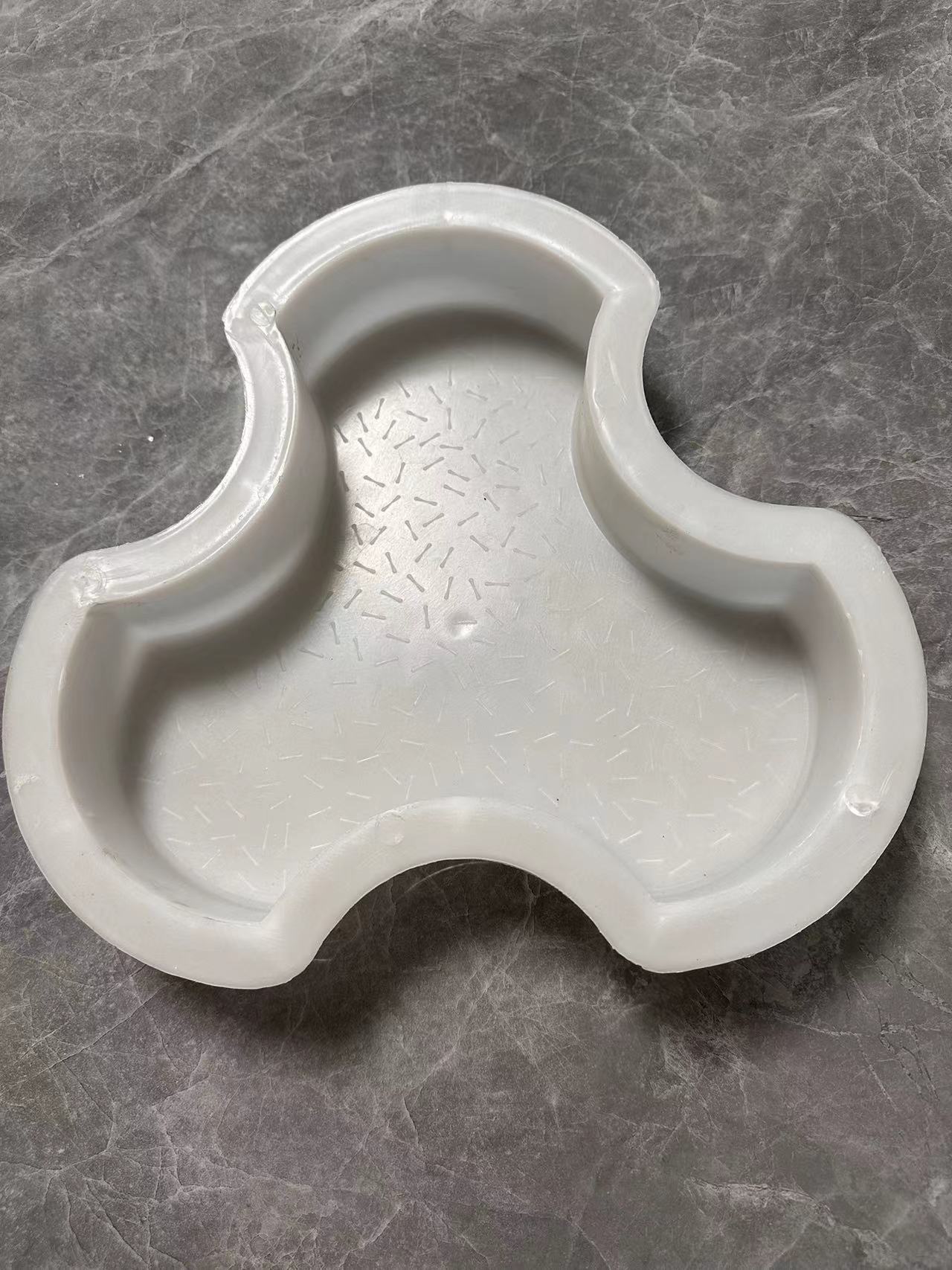 30*30*5cm