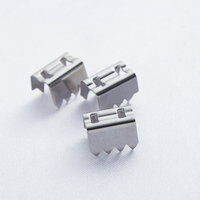 Résultats de bijoux simples Clip ouvert Rectangle Bracelet boucle convertisseur Bracelet en acier inoxydable fermoir pour la fabrication de bijoux fourni