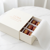 Boîte cadeau de luxe personnalisée aux dattes rouges |   Boîte à fermeture magnétique rigide de qualité supérieure pour jujubes |   Emballage alimentaire haut de gamme en gros