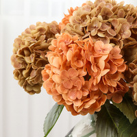 Hydrangeas Artificiels Effet Naturel pour Décoration d'Automne – Fleurs Décoratives pour Mariages d'Automne, Événements et Fêtes